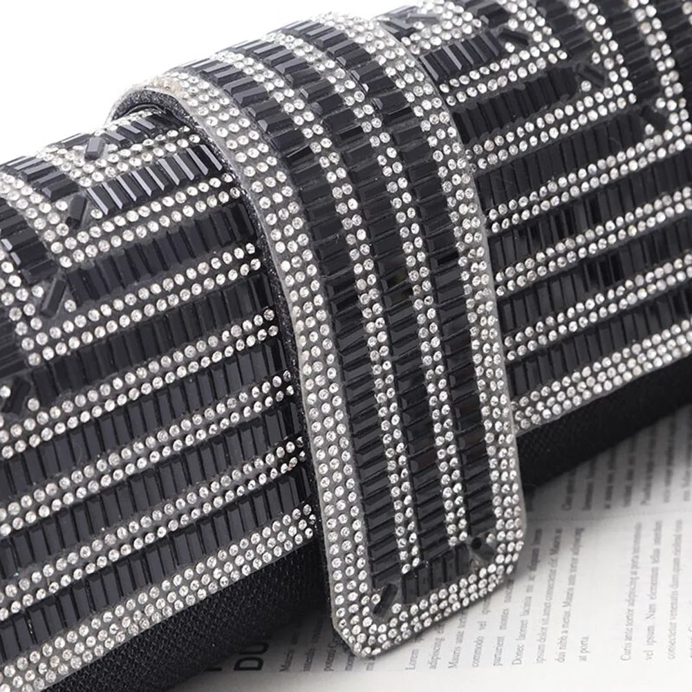 Exquisite Rhinestone Clutch with Shoulder Chain