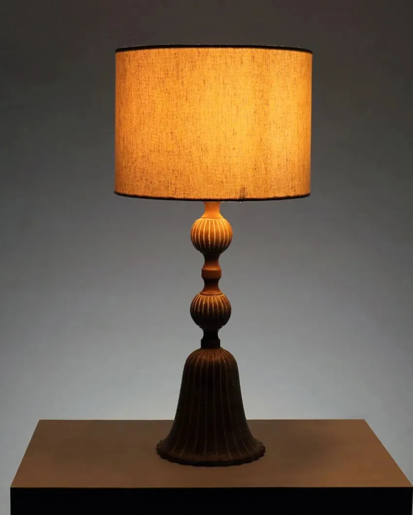 Lars Iron Table Lamp