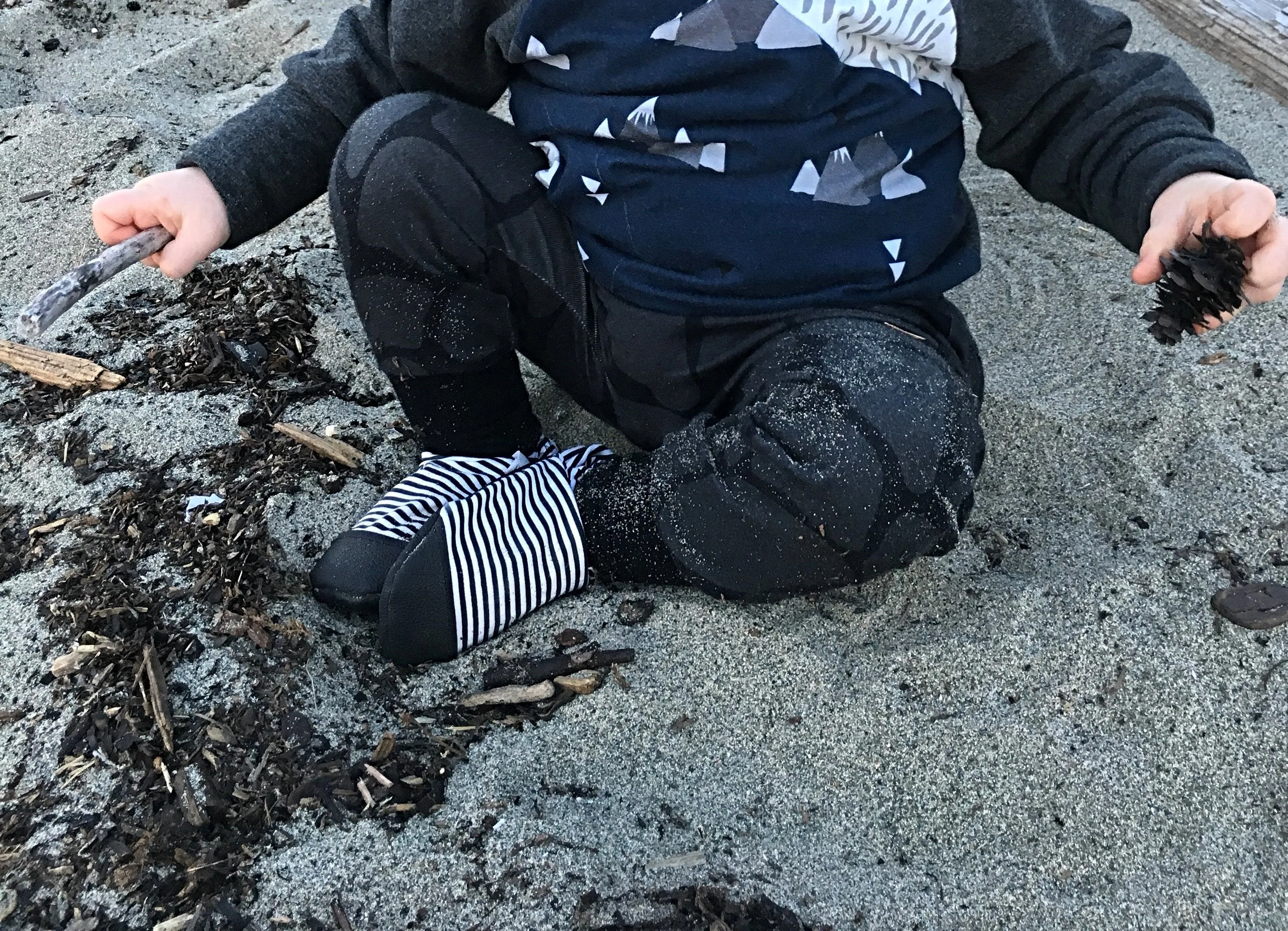 Pebble harems