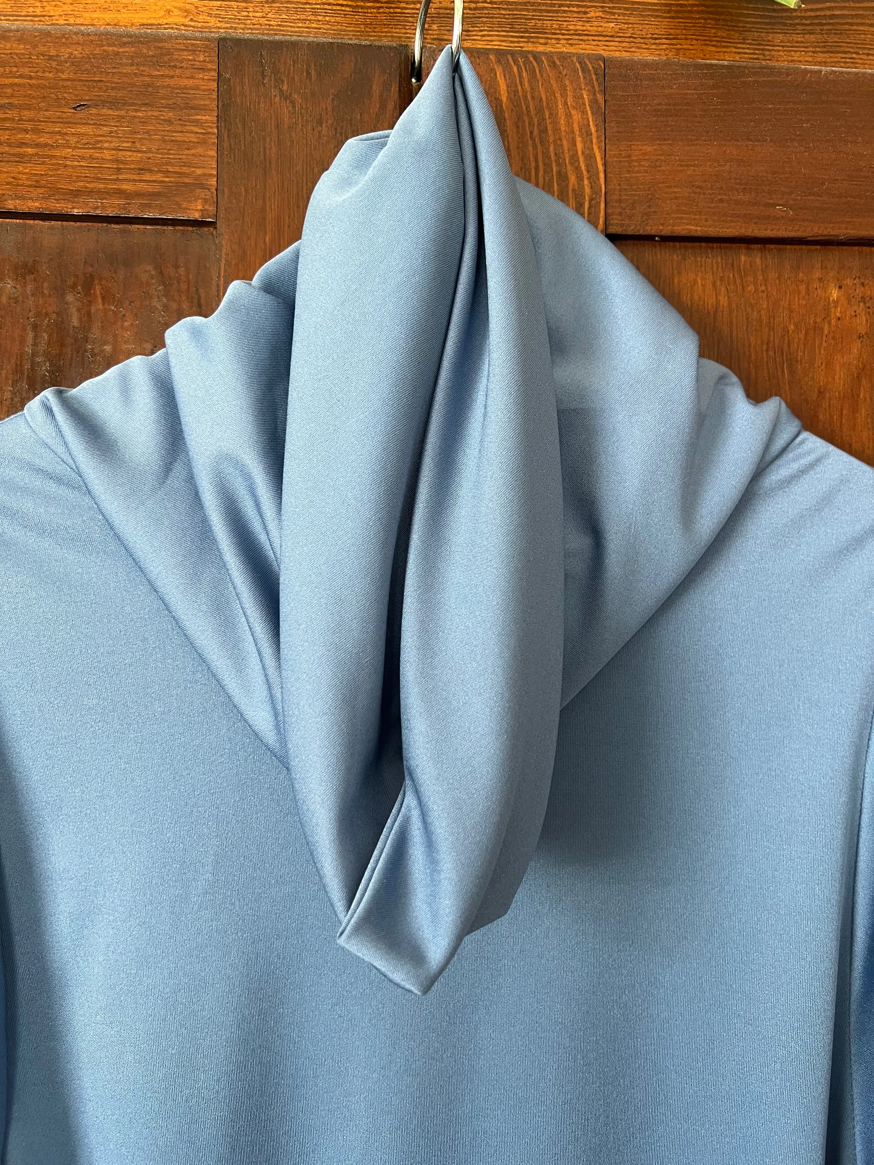 RARE Vintage 70's Powder Blue Tunic & Pant Set (Medium)