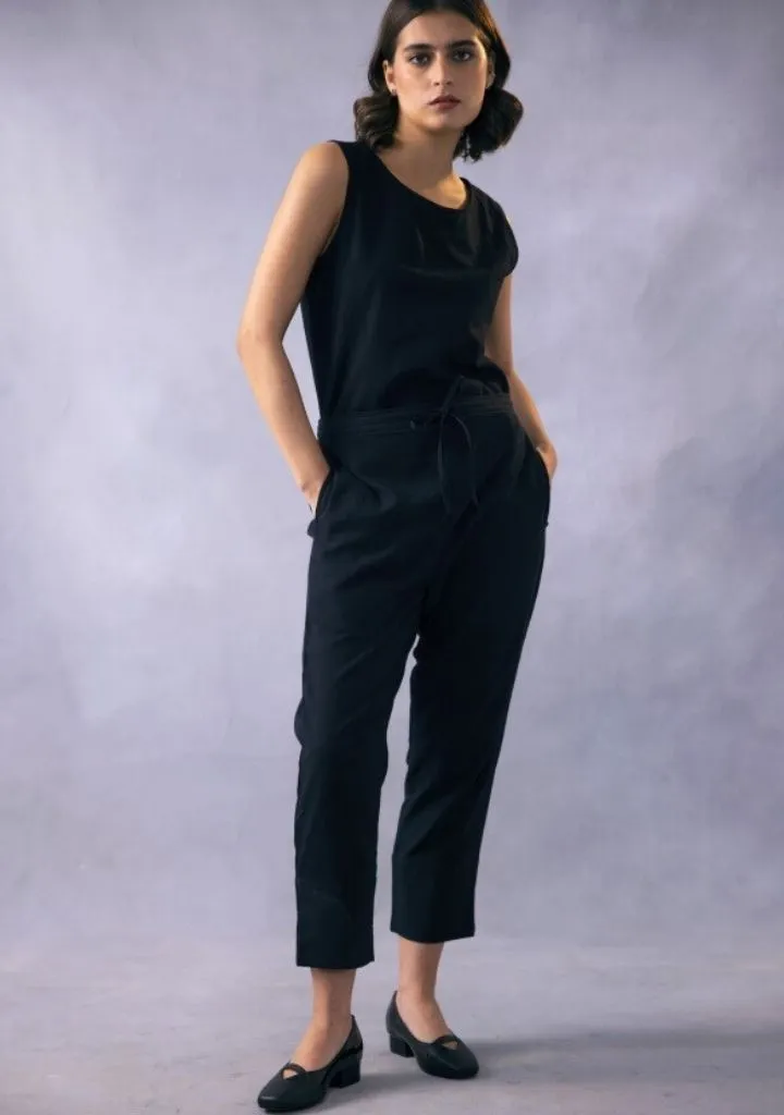 Raven Capri Pants