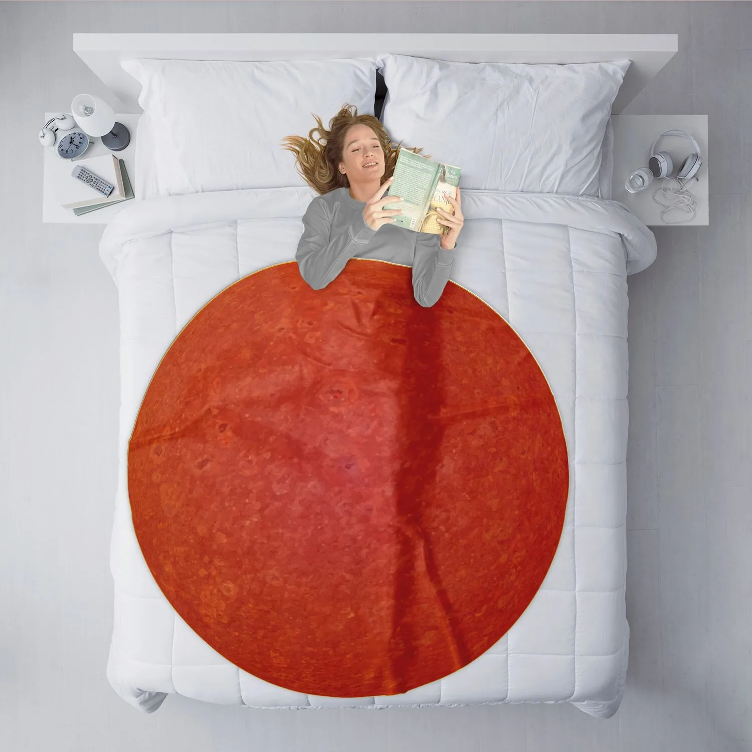 Red Planet Round Blanket