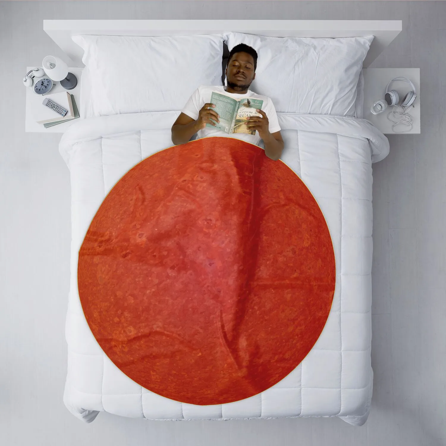 Red Planet Round Blanket